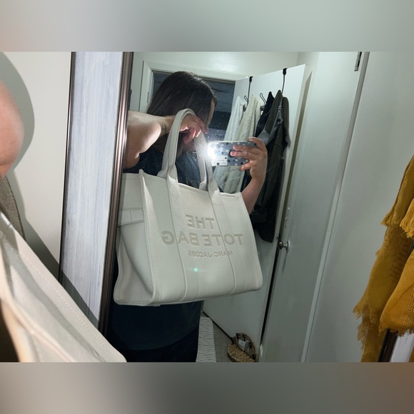 The tote bag Marc Jacobs - Picture 9 of 9